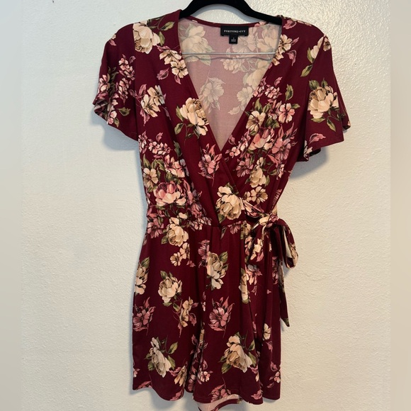 Kimora Tie Detail Wrap Top Romper - Floral Burgundy - Picture 2 of 3